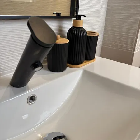 T3 Duplex Luxe Design Hyper Centre Port Clim Wifi *